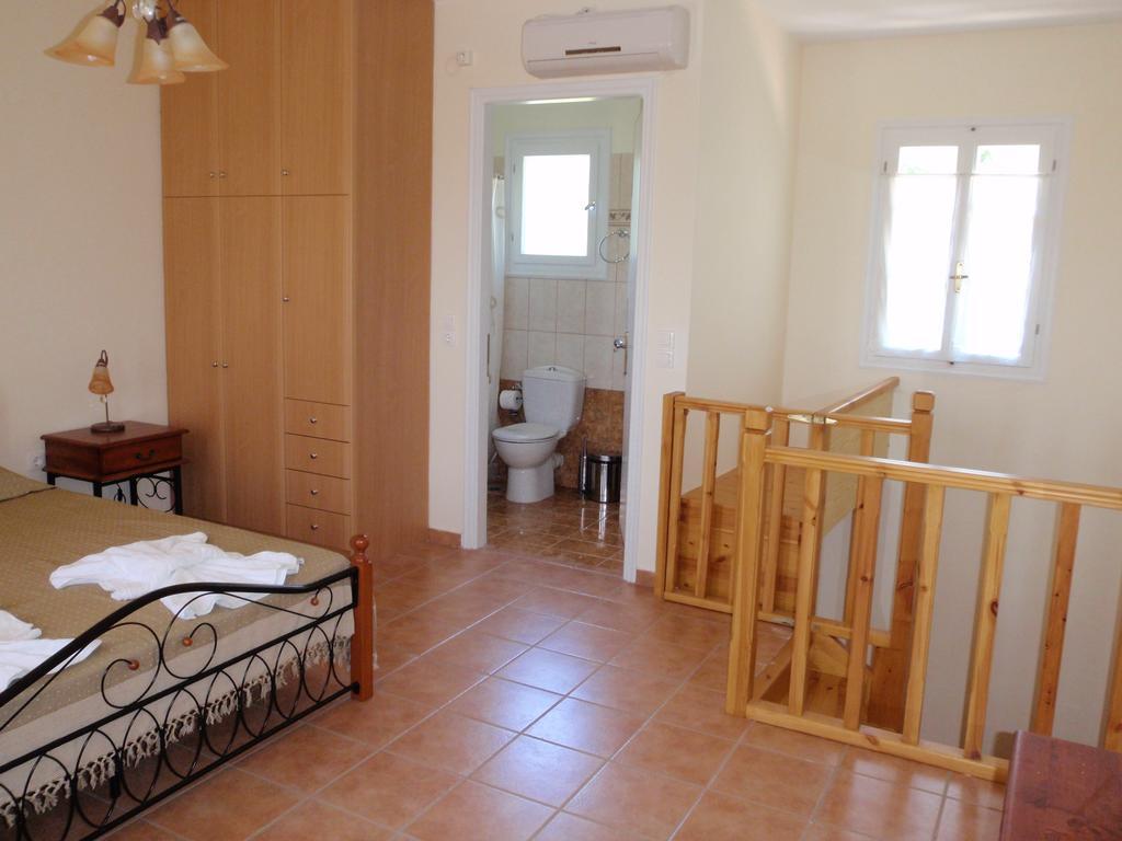Afroksilia Apartment Katouna Екстериор снимка