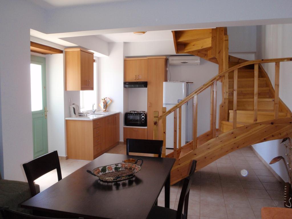 Afroksilia Apartment Katouna Екстериор снимка